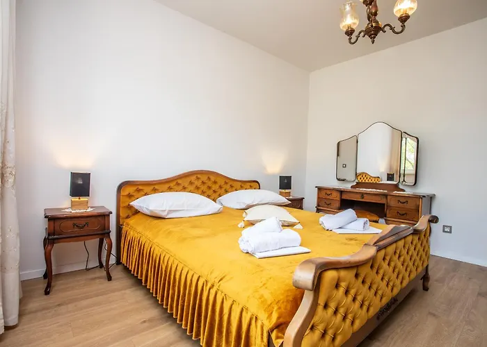 Roko Villa *