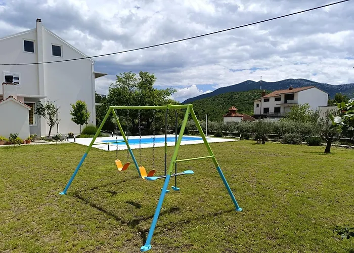Roko Villa *