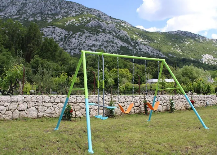 Roko Villa Gata