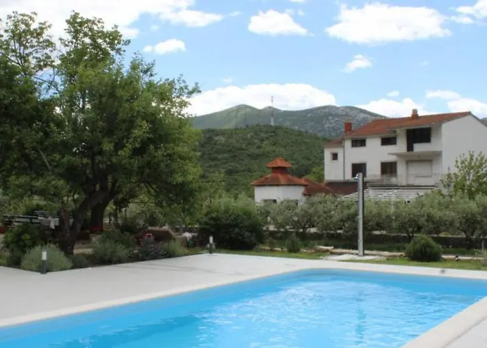 Roko Villa *