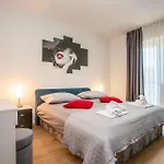 Roko Villa Gata